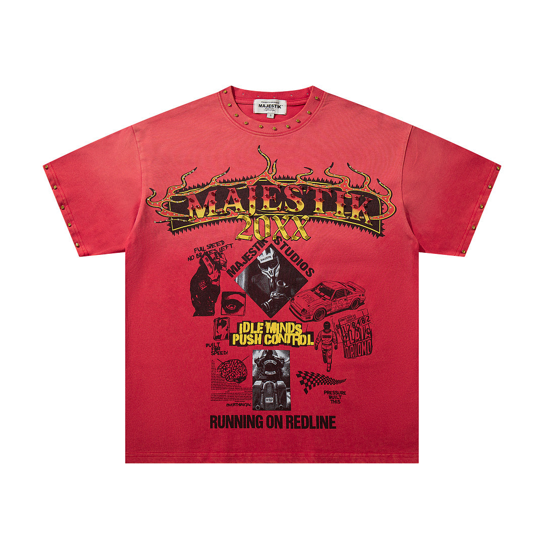 Vintage Red Retro Portrait Letter Graphic T‑Shirt